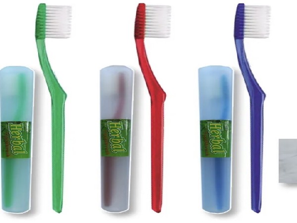 แปรงสีฟัน มีสทีน