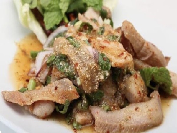 น้ำตกหมูย่าง