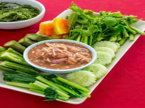 ชุดผักน้ำพริกกะปิ