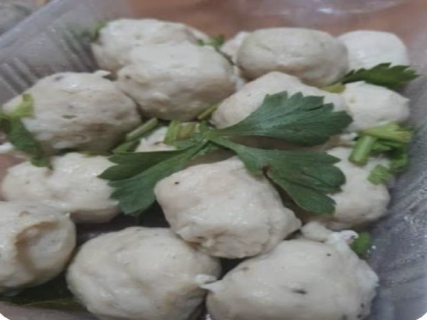 ลูกชิ้นหมูนึ่ง