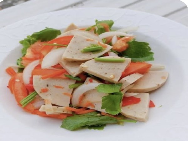 ยำหมูยอ