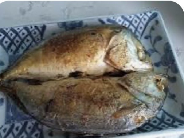 ปลาทูทอด