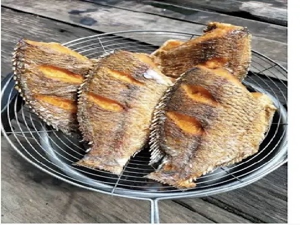 ปลานิลแดดเดียว